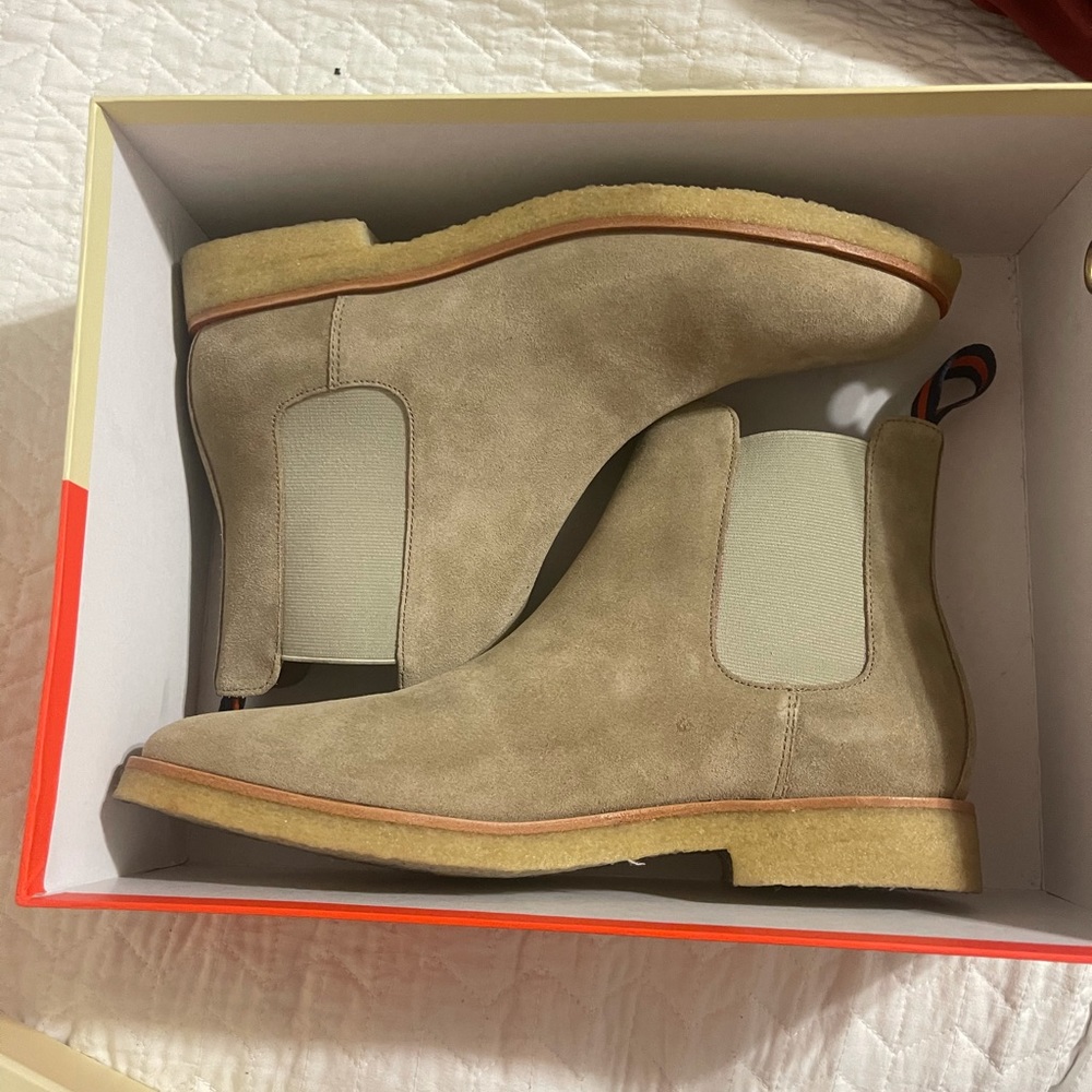 Brand new New republic men's chelsea boots